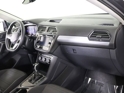 Used 2023 Volkswagen Tiguan S image 27