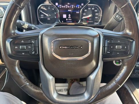 Used 2020 GMC Sierra 1500 Denali w/ Technology Package AWD/4WD image 18