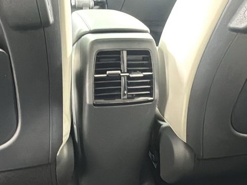 New 2025 Kia Niro EX image 35