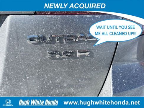 Used 2011 Subaru Outback 3.6R Limited w/ PWR Moonroof Pkg image 4