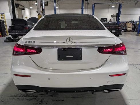 Used 2021 Mercedes-Benz E 350 Sedan image 4