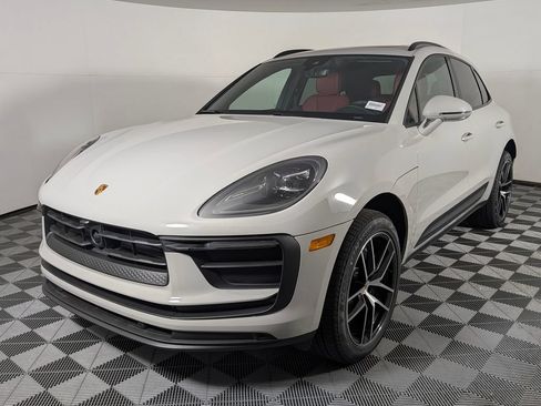 New 2026 Porsche Macan AWD/4WD image 1