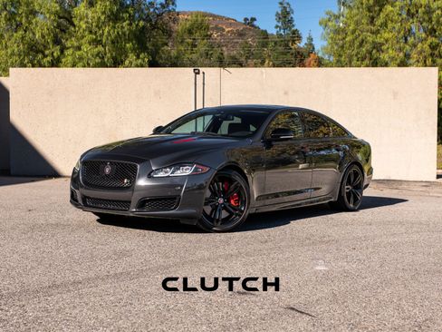 Used 2017 Jaguar XJ R RWD image 1