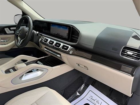 Used 2020 Mercedes-Benz GLS 450 4MATIC image 40