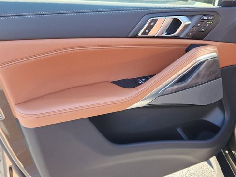 New 2026 BMW X6 xDrive40i image 8