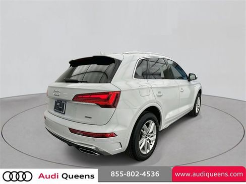 Certified 2023 Audi Q5 2.0T Premium w/ Convenience Package image 4