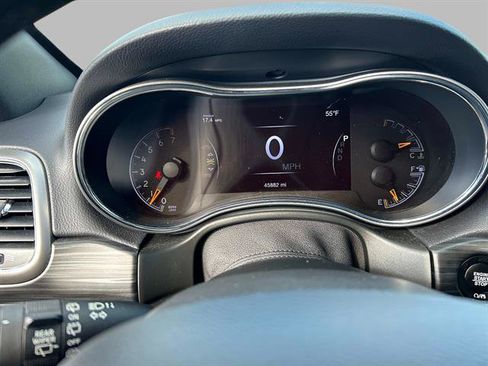 Certified 2022 Jeep Grand Cherokee Laredo X image 25