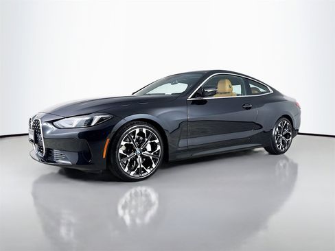 Used 2026 BMW 430i Coupe w/ Parking Assistance Package image 3