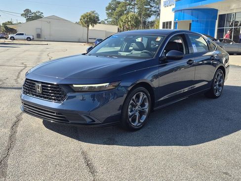 Certified 2023 Honda Accord EX-L image 6