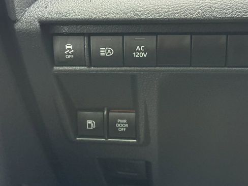 Used 2023 Toyota Sienna XSE w/ Protection Package (TMS) image 30