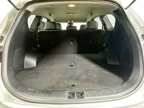 Used 2019 Hyundai Santa Fe SEL AWD/4WD image 30