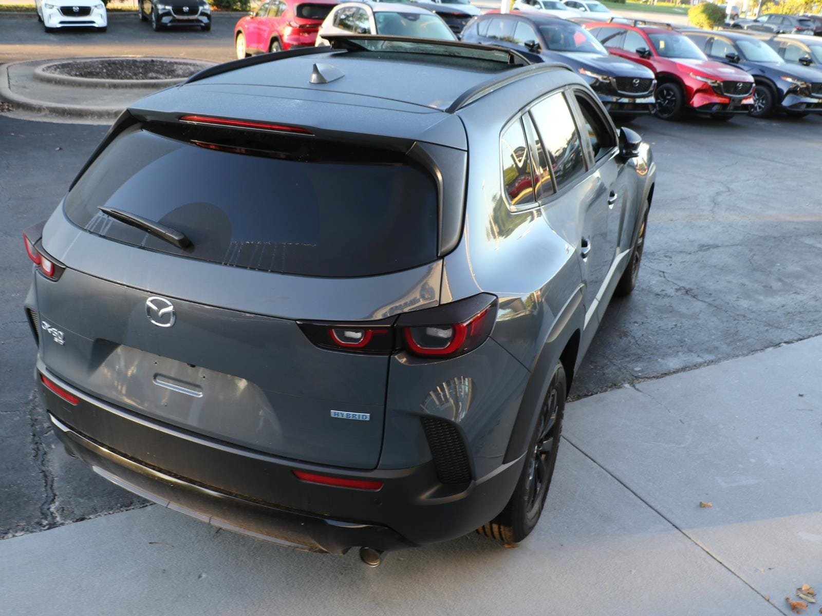 Certified 2026 MAZDA CX-50 AWD 2.5 Hybrid w/ Premium Pkg image 4