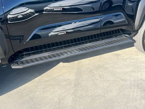 Certified 2025 Toyota 4Runner SR5 image 9