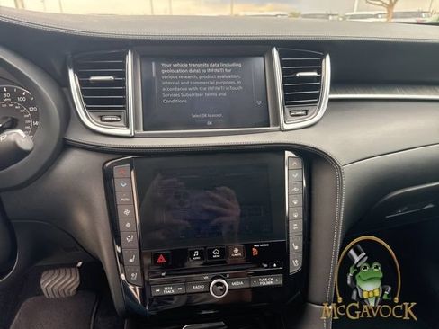 Used 2023 INFINITI QX55 Sensory w/ Lighting Package AWD/4WD image 16