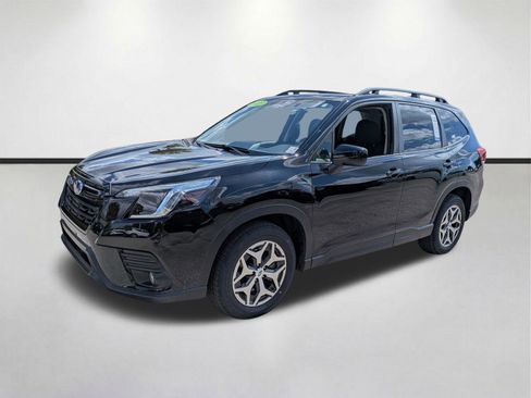 Certified 2023 Subaru Forester Premium AWD/4WD image 8