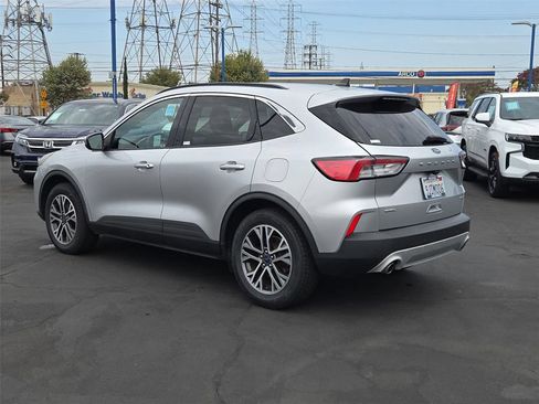 Used 2020 Ford Escape SEL FWD image 31