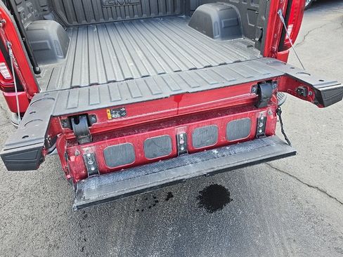 Used 2023 GMC Sierra 1500 SLT w/ SLT Convenience Package image 67