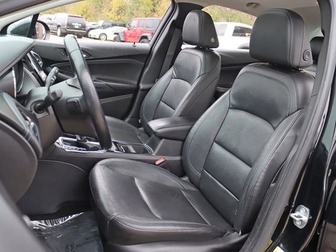 Used 2016 Chevrolet Cruze Premier image 25