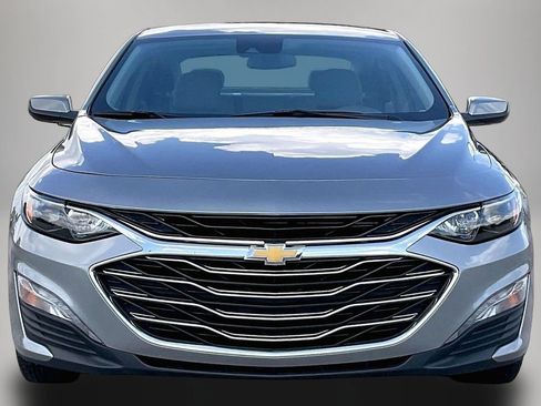 Used 2024 Chevrolet Malibu LT FWD image 3