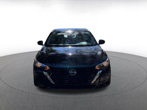 Used 2025 Nissan Sentra S image 2
