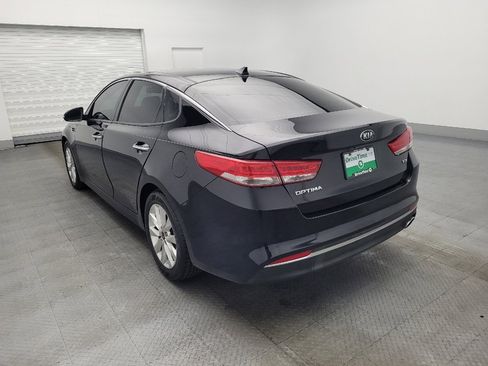 Used 2018 Kia Optima EX w/ Premium Package image 5