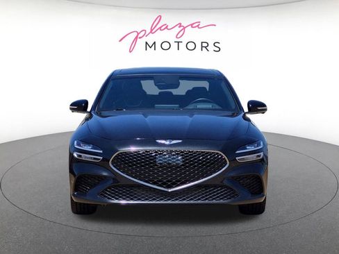 Used 2022 Genesis G70 3.3T RWD image 2