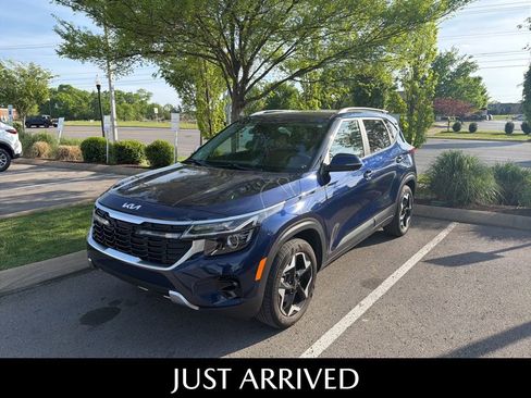 Used 2024 Kia Seltos EX image 1