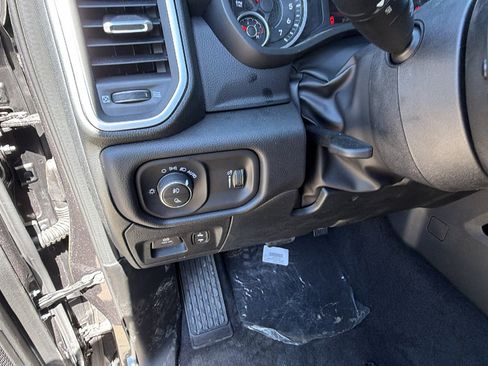 New 2026 RAM 1500 Big Horn AWD/4WD image 22