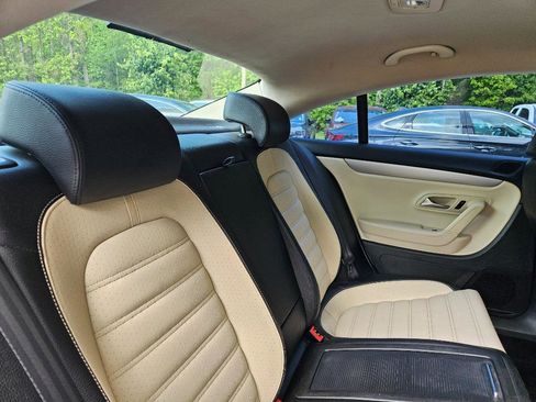Used 2012 Volkswagen CC Sport image 29