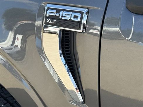 Used 2023 Ford F150 XLT image 9