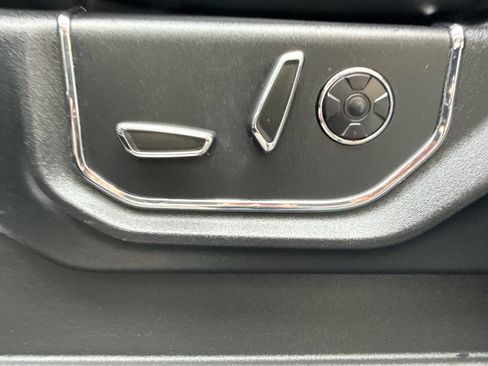 Used 2017 Ford F350 Platinum w/ Platinum Ultimate Package image 26