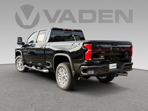 New 2025 Chevrolet Silverado 2500 LT w/ Z71 Chrome Sport Edition image 25