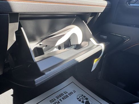 New 2026 GMC Sierra 3500 AT4 w/ AT4 Premium Plus Package AWD/4WD image 28