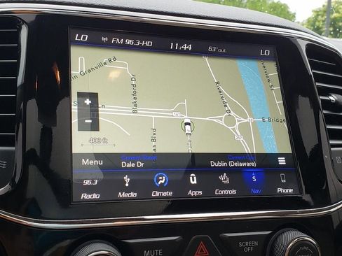 Used 2019 Jeep Grand Cherokee Limited w/ Luxury Group II AWD/4WD image 27