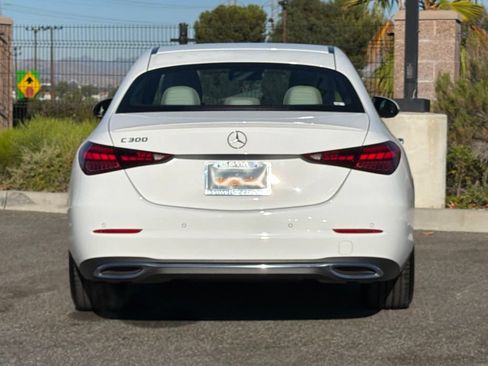 Used 2024 Mercedes-Benz C 300 Sedan image 10