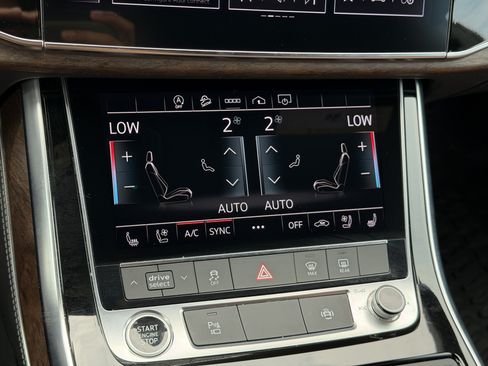 Used 2024 Audi Q8 Premium Plus AWD/4WD image 28