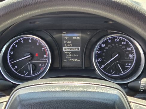 Used 2020 Toyota Camry LE w/ Carpet Mat Package FWD image 16