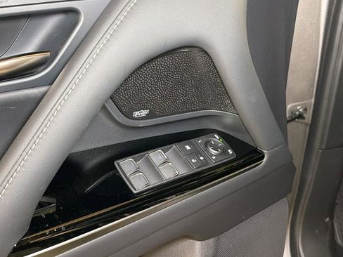 New 2026 Lexus LX 700h Luxury image 15