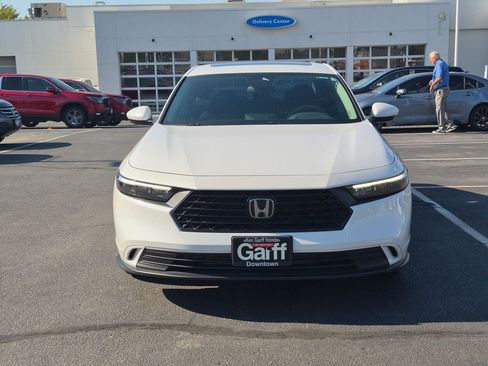 Certified 2023 Honda Accord EX image 11