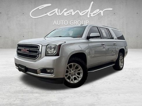 Used 2019 GMC Yukon XL SLT w/ Open Road Package AWD/4WD image 1