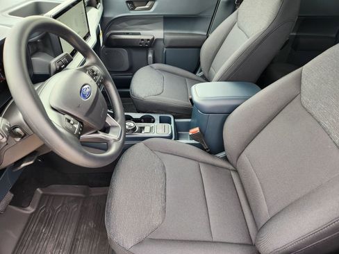 New 2026 Ford Maverick XL FWD image 13