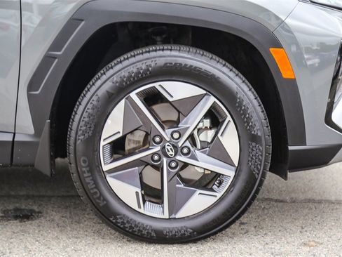 Certified 2025 Hyundai Tucson SEL image 9