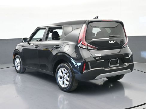 Used 2023 Kia Soul LX w/ Option Group 015 image 4