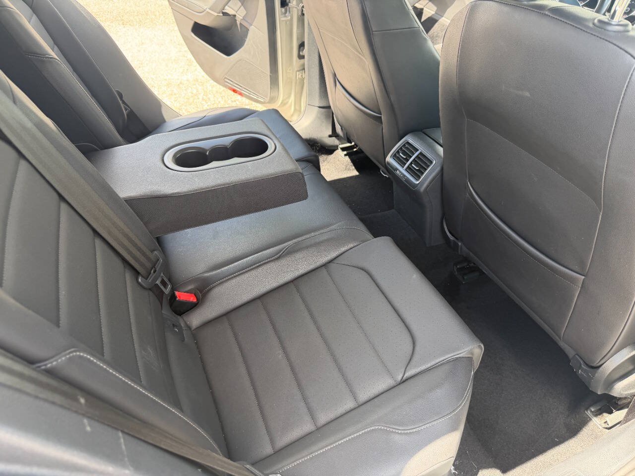 Used 2015 Volkswagen Golf TDI S FWD image 24