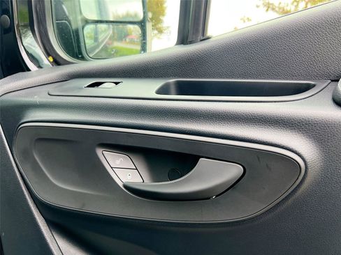 New 2025 Mercedes-Benz Sprinter 2500 image 23