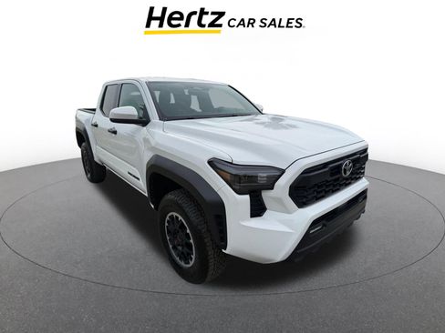 Used 2024 Toyota Tacoma TRD Off-Road image 1
