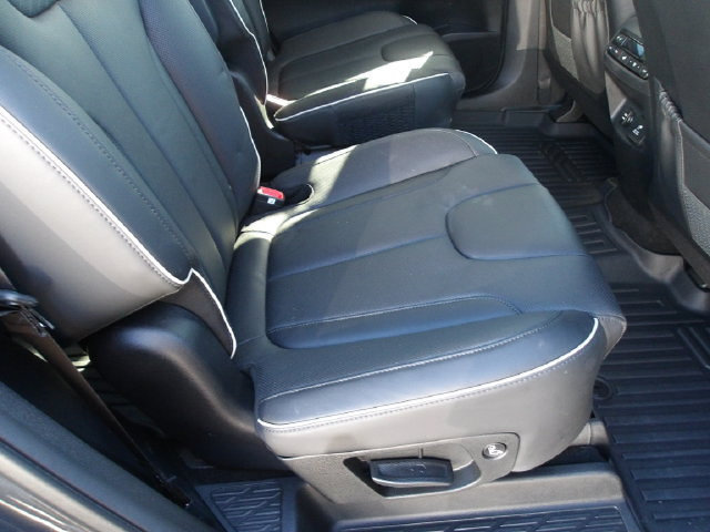Used 2024 Hyundai Palisade SEL w/ Premium Package AWD/4WD image 11