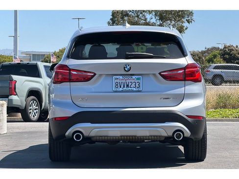 Used 2020 BMW X1 xDrive28i w/ Convenience Package AWD/4WD image 5