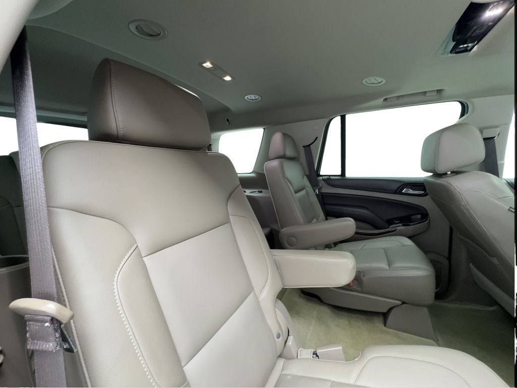 Used 2017 Chevrolet Tahoe LT w/ LT Signature Package RWD image 31