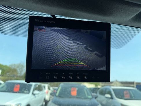 Used 2015 Toyota Tacoma 2WD Access Cab w/ Convenience Package image 16